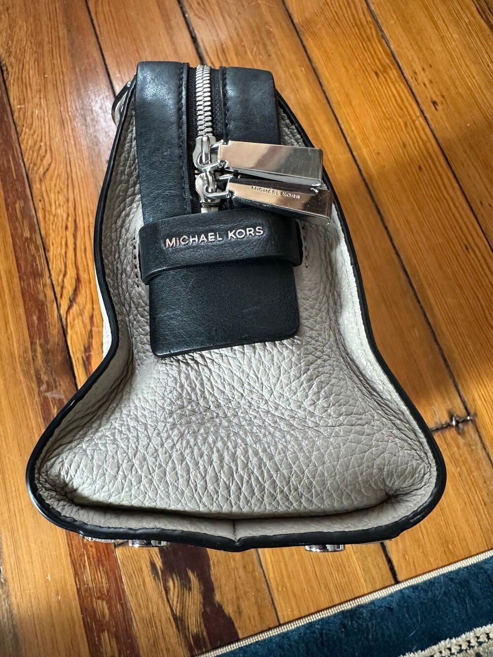 Michael Kors Cross Body Bag